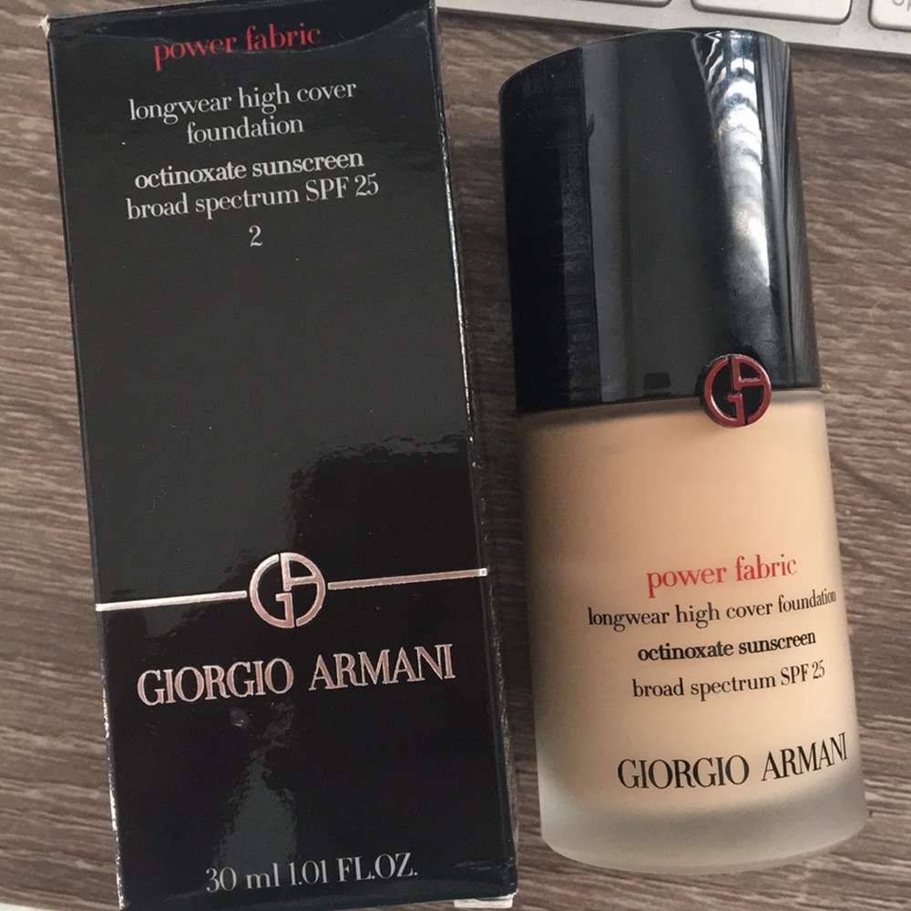 Giorgio Armani Power Fabric Foundation #2